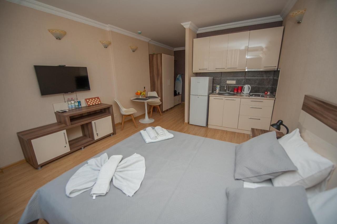 Mix - Orbi Apartament Batumi